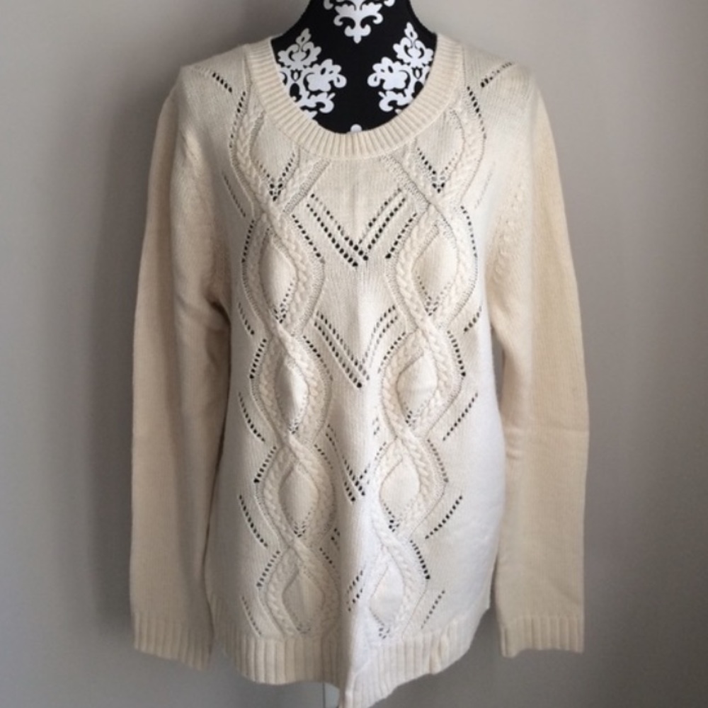 NWT vintage GAP Cream Cable textured Knit Sweater